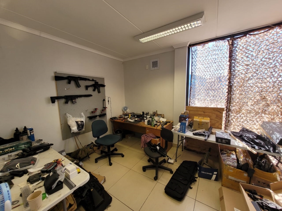 To Let Commercial Property for Rent in Stikland Industrial Western Cape